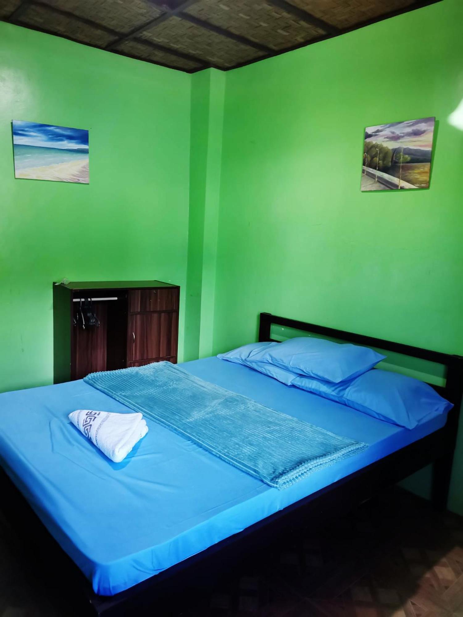 In-N-Out Hostel Siquijor Buitenkant foto