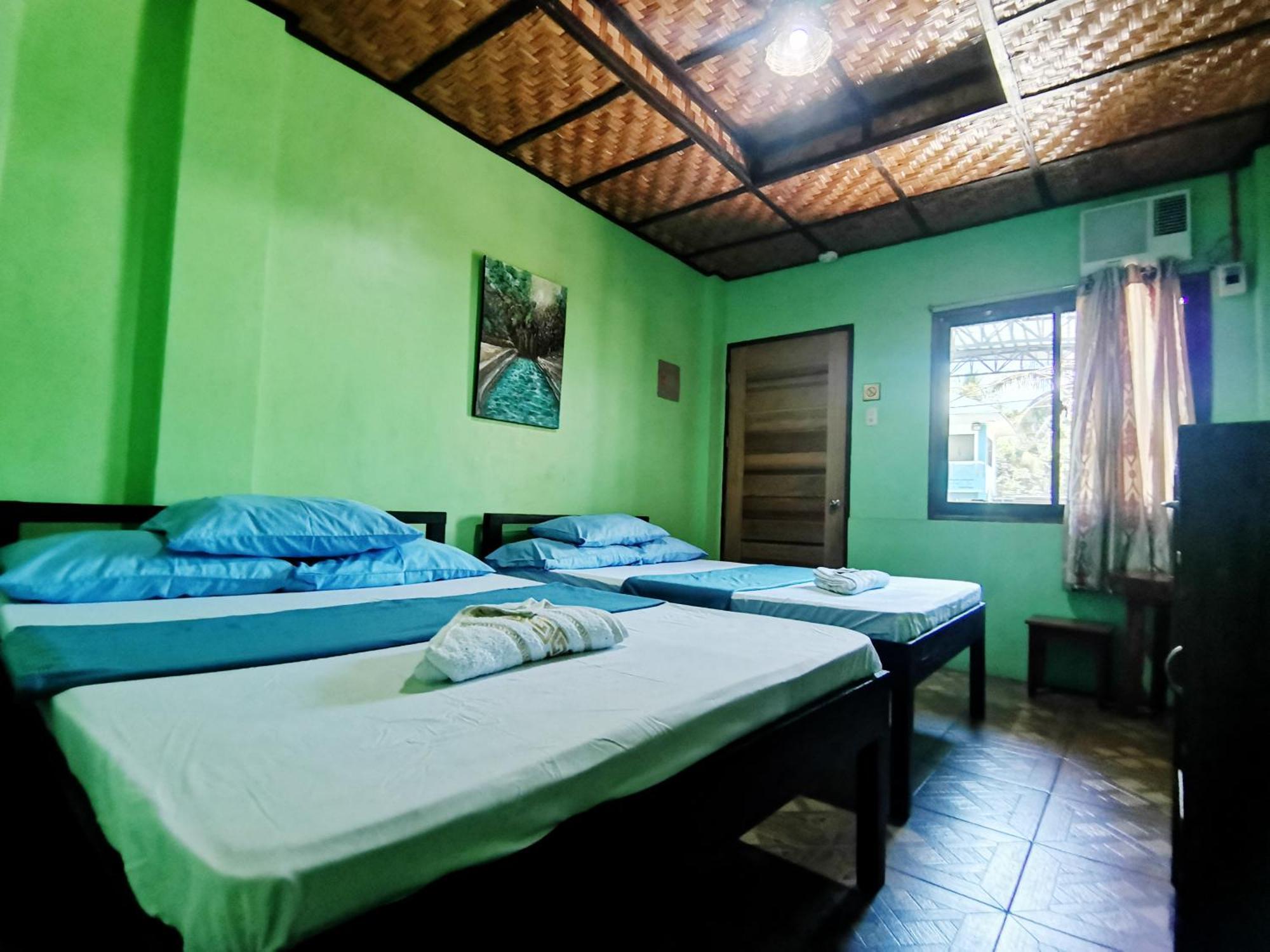 In-N-Out Hostel Siquijor Buitenkant foto