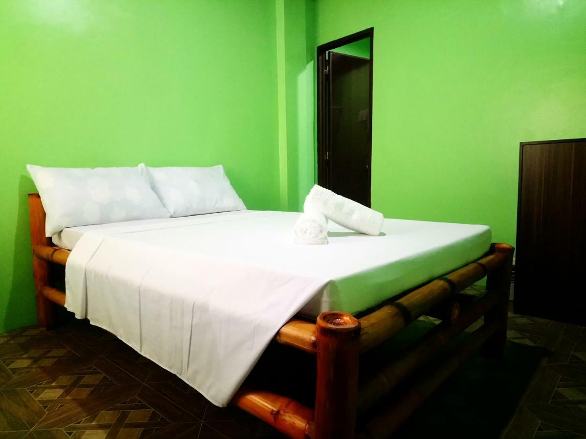 In-N-Out Hostel Siquijor Buitenkant foto