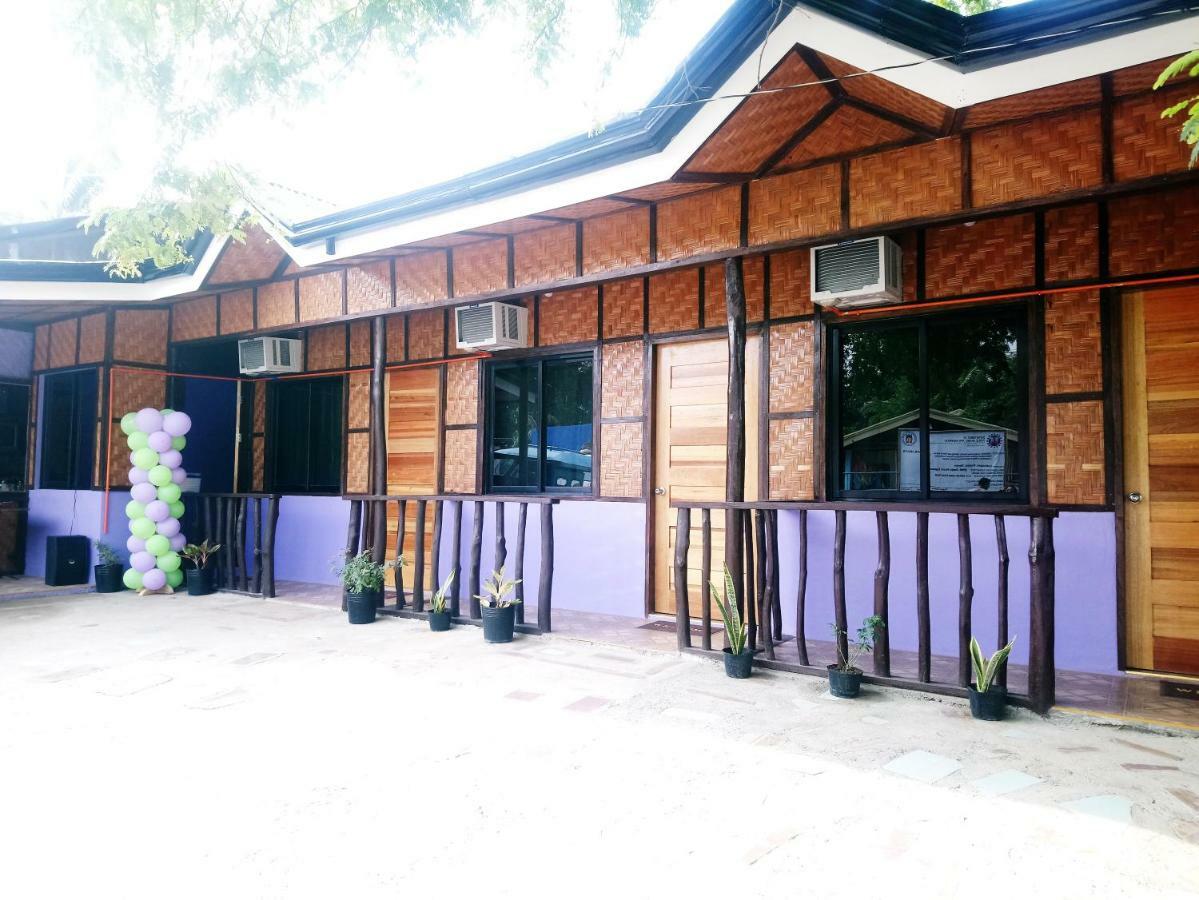 In-N-Out Hostel Siquijor Buitenkant foto